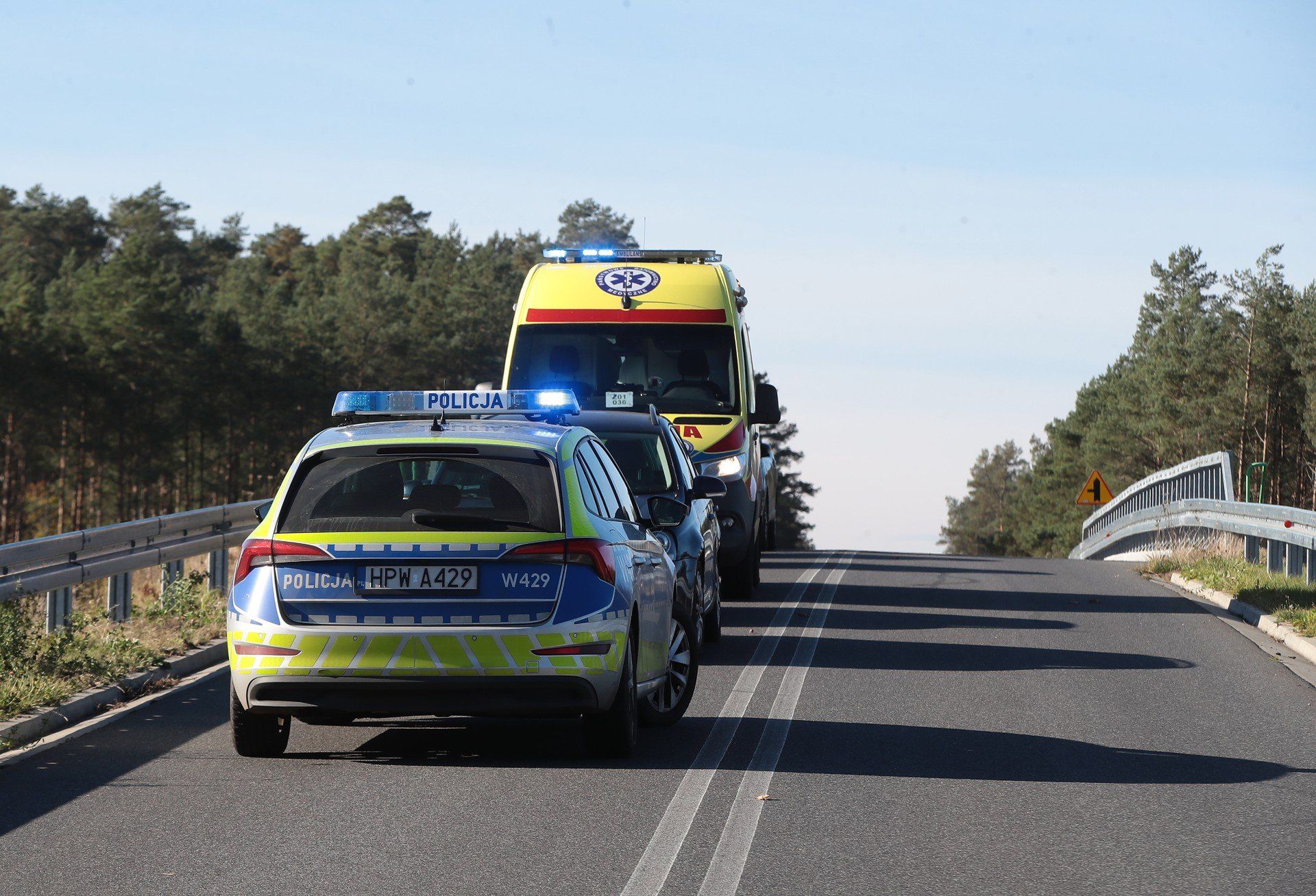ZACHODNIOPOMORSKIE 20 10 2025 WYPADEK MIEDZY GOLENIOWEM A BABIGOSZCZA SAMOCHOD CIEZAROWY STARANOWAL NAUKE JAZDY JEDNA OSOBA NIE ZYJE FOT, ANDRZEJ SZKOCKI POLSKA PRESS