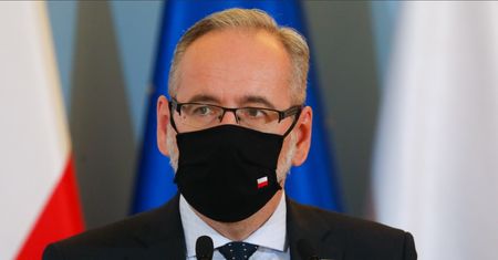 Ferie 2021. Zmiany w obostrzeniach dla... dzieci. Już od wtorku