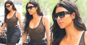 Kim Kardashian BEZ STANIKA w Nowym Jorku (ZDJĘCIA)