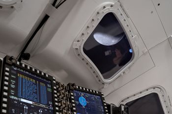 Toaleta działa prawidłowo. Na pokładzie Oriona jest inny problem