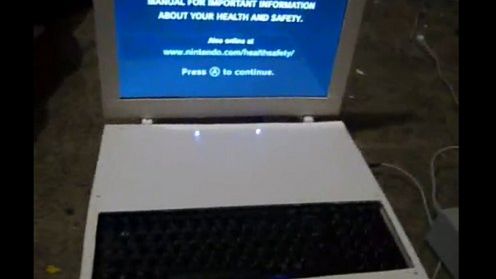 Przenośne Wii w postaci laptopa o grubości 6,6 cm 1