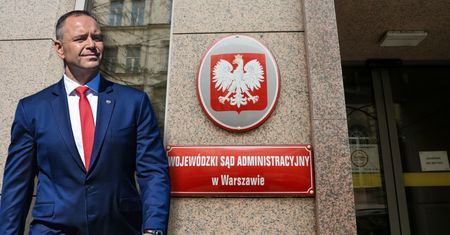 Sędziowie zaskarżyli decyzję Nawrockiego. Jest decyzja WSA