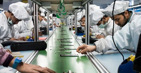 iPhone: zdemolowana fabryka w Indiach. Pracownicy mają dość wyzysku