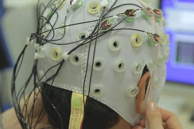 Elektrody, pozwalające na odczyt fal mózgowych