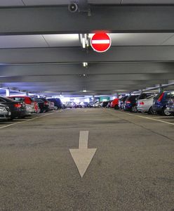 Poprosiła o przestawienie auta. Pogrożono jej gazem pieprzowym