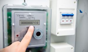 Nowe zasady cen prądu od soboty. Firmy mogą zaoszczędzić miliony