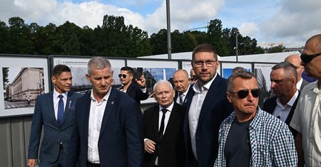 Awantura na miesięcznicy smoleńskiej. Wiemy, co zrobi Jarosław Kaczyński. Jest decyzja