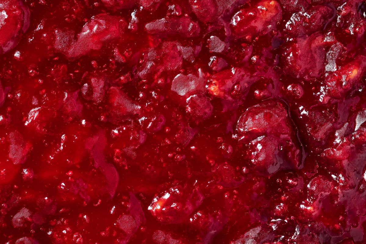 Ten sok wspiera pęcherz. Seniorzy powinni pić go dwa razy w tygodniu