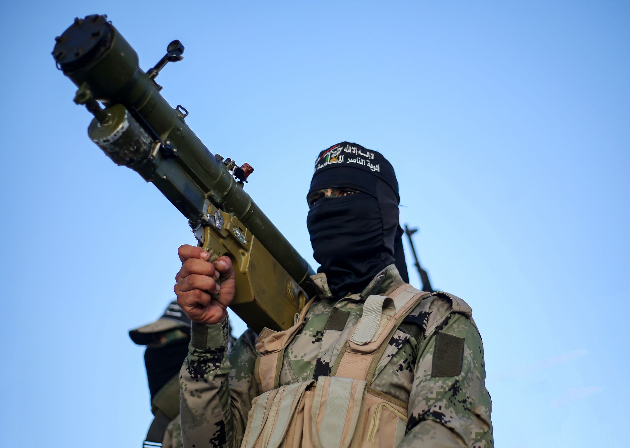 GAZA, PALESTINE - 2023/09/29: A fighter from the Nasser Salah al-Din Brigades carries a Kornet missile, during an anti-Israel military parade in Khan Yunis, south of the Gaza Strip. (Photo by Yousef Masoud/SOPA Images/LightRocket via Getty Images)
