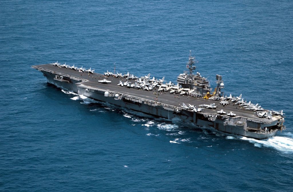 USS KITTY HAWK (CV 63)