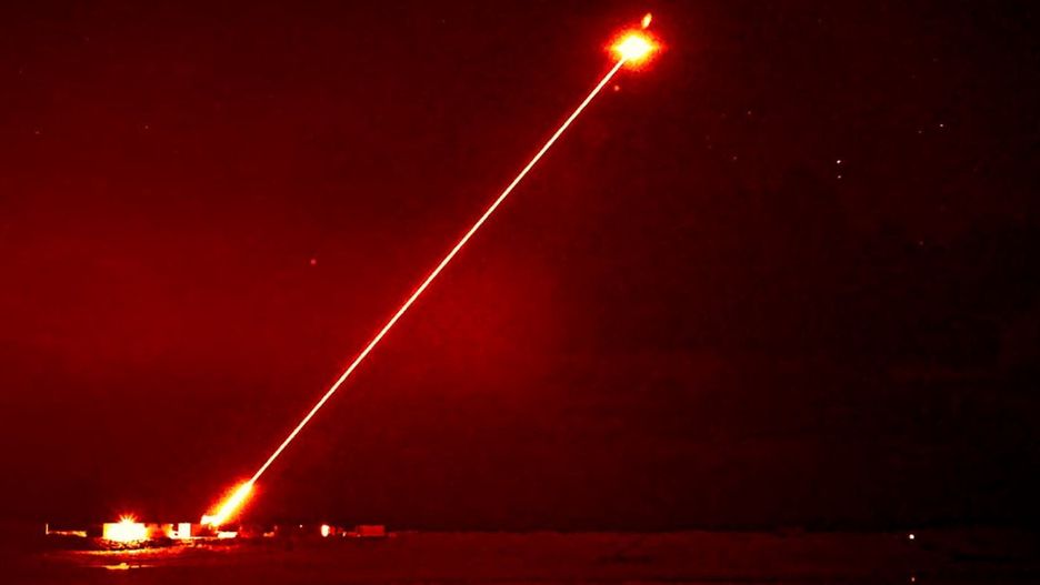 Pierwszy test lasera DragonFire 