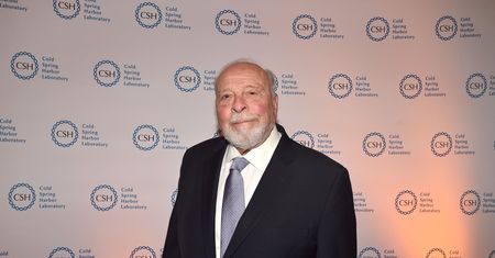 Nelson DeMille nie żyje. Słynny pisarz miał 81 lat
