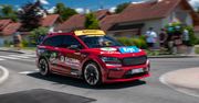 Pojechałem na wielki rowerowy wyścig, żeby zobaczyć, jak dobre są samochody elektryczne
