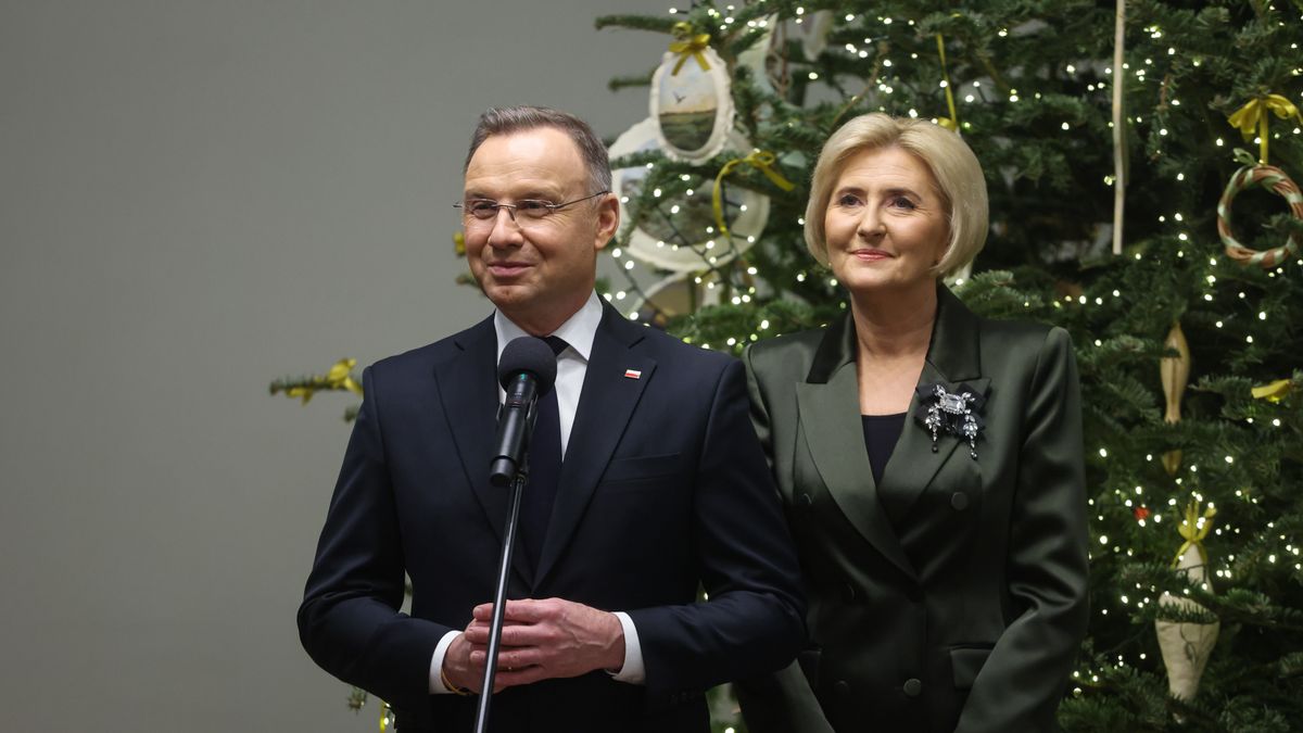 Andrzej Duda, Agata Kornhauser-Duda
Albert Zawada
Agata Kornhauser Duda, betlejemskie, choinka, drzewko bo�onarodzeniowe, pa�ac, para prezydencka, polityk, prezydencki, przekazanie