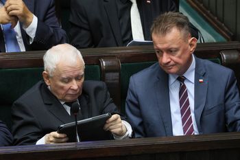 PiS chce zakazać "małpek". "Realny problem"