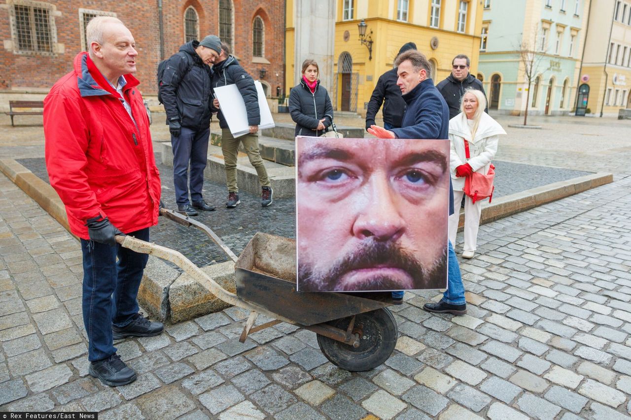 Zebrali ponad 70 proc. podpisów. Chcą walczyć o odwołanie prezydenta Wrocławia