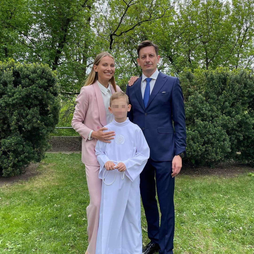 Joanna Moro z mężem na komunii syna. Aktorkę oburzył pewien fakt 