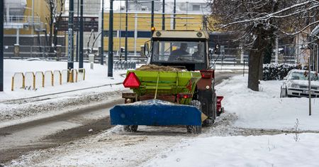 Pogoda w Wigilię 2021. Śnieg, deszcz, silny wiatr i szereg ostrzeżeń od IMGW