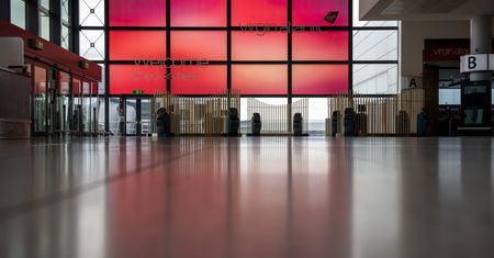 Koronawirus paraliżuje ruch lotniczy. Lotnisko Gatwick ma kilkaset mln funtów straty