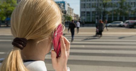 Straciła prawie 70 tys. zł. Oszust zadzwonił i podał się za pracownika banku