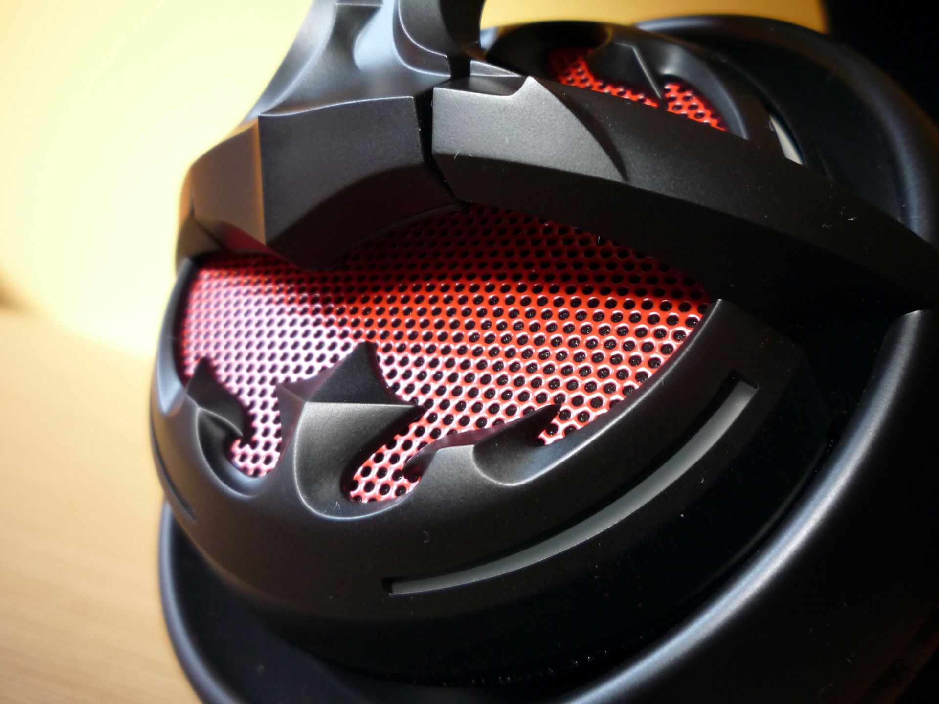 SteelSeries Diablo III – mysz, headset USB i podkładka z piekła rodem [test] 18