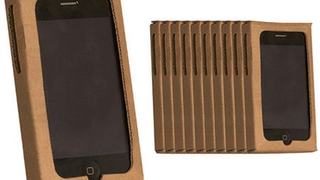 Kartonowy pokrowiec na iPhone’a. Nadchodzi recesja! 1