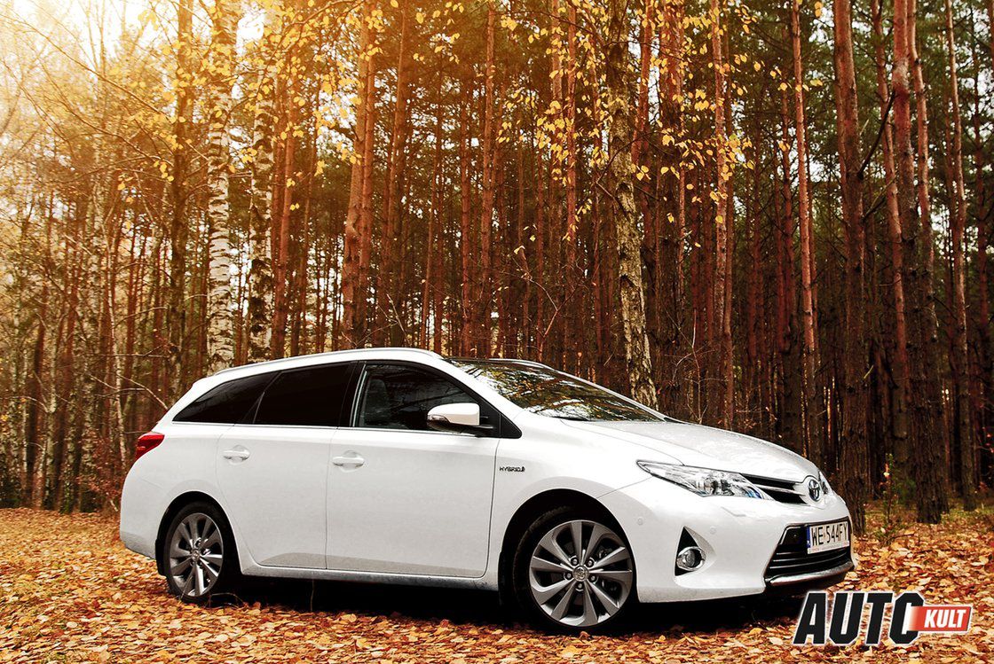 Toyota sprzedaje w Polsce więcej hybryd niż diesli