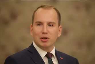 Żona Andruszkiewicza rezygnuje z prezesury w FARP. "Zbyt rażące zestawienie niekompetencji ze stanowiskiem"