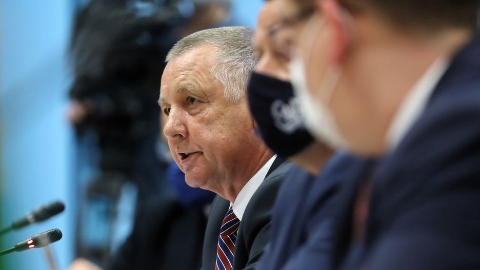 Warszawa, 24.01.2022. Prezesa Najwyższej Izby Kontroli Marian Banaś podczas wspólnego posiedzenia sejmowych Komisji do Spraw Kontroli Państwowej oraz Spraw Zagranicznych, 24 bm. w Sejmie w Warszawie. Komisje zajmą się informacją członków delegacji Najwyższej Izby Kontroli o przebiegu i wynikach wizyty na Białorusi. (kf) PAP/Rafał Guz