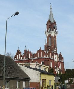 Ksiądz sprzedał ziemię. Parafianie piszą skargi