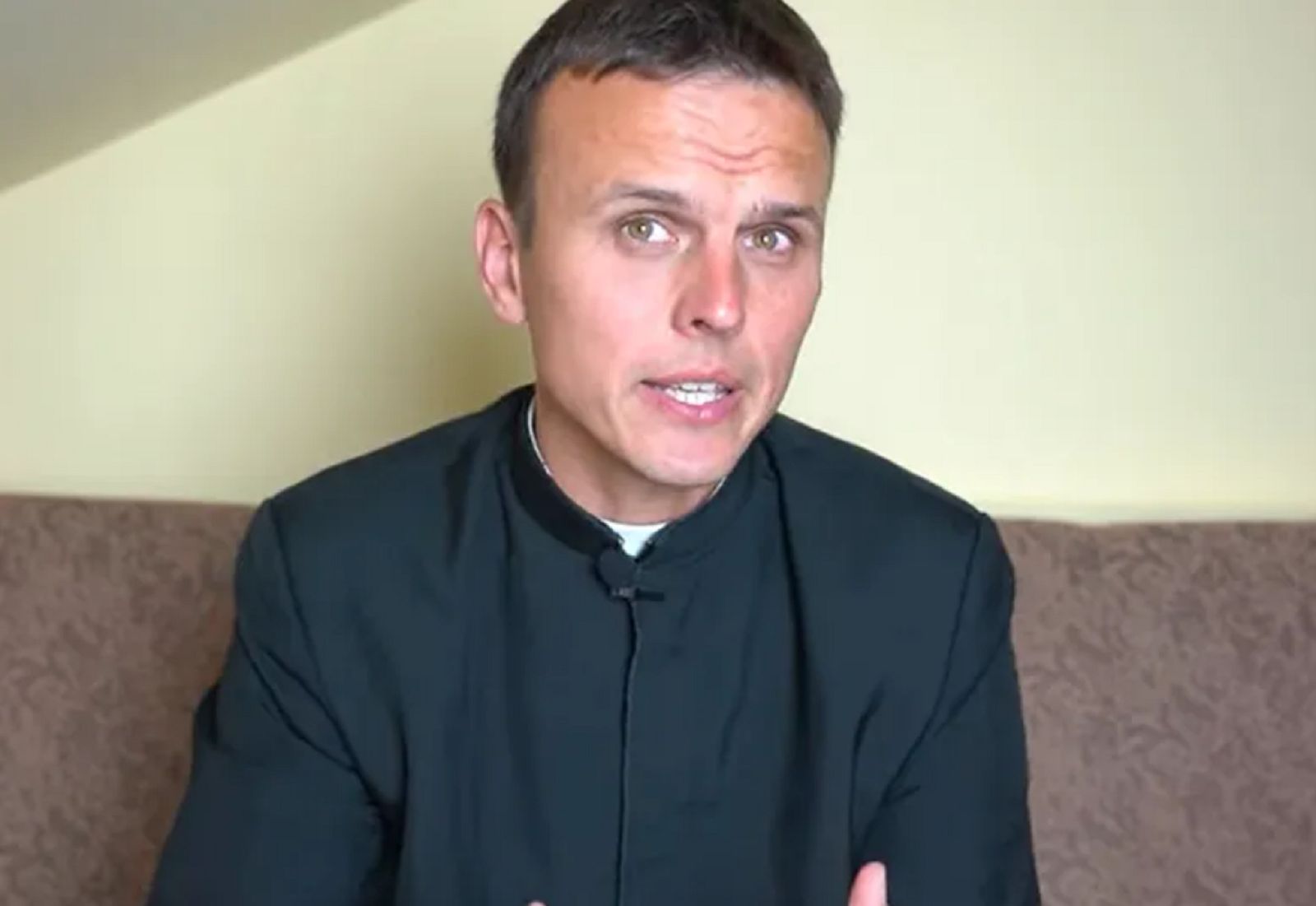 Ksiądz Rafał Główczyński o zarobkach w polskim Kościele