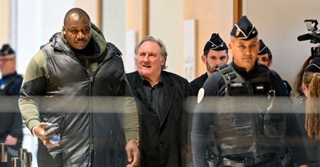 Proces Gérarda Depardieu. Aktor odpowie za napaści seksualne