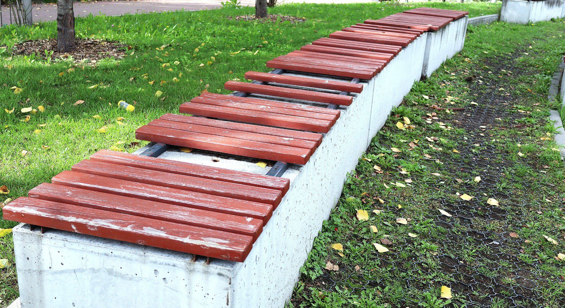 Park Zasole w Oświęcimiu narażony jest na działanie wandali