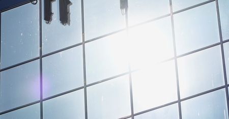 Fale upałów coraz większym wyzwaniem dla szkół. Budynki trzeba dostosować do cieplejszego klimatu