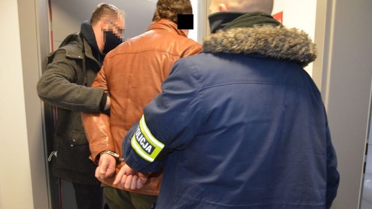 31-latek wyłudził blisko 130 tys. metodą na BLIK-a (Fot. Policja)