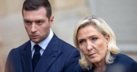 "Wrogi akt". Le Pen i Bardella o działaniach Rosji