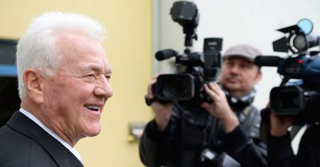 Parlament w Austrii. Miliardera zastąpi była Miss World