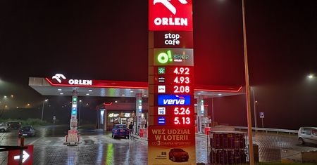 "Bezczelna ingerencja w polskie sprawy. Niemieccy dziennikarze krytykują PKN Orlen