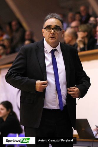 W dotychczasowej rywalizacji półfinałowej trener Wisły Can Pack przeżywał sporo pozytywnych i negatywnych emocji. Jak będzie we Wrocławiu?