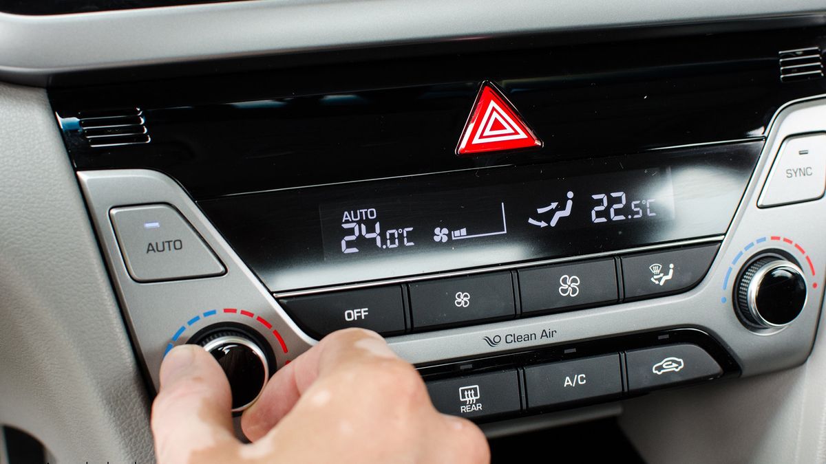 Temperatura w klimatyzacji nie powinna się znacząco różnić od zewnętrznej, jeśli jesteście wrażliwi na jej zmiany