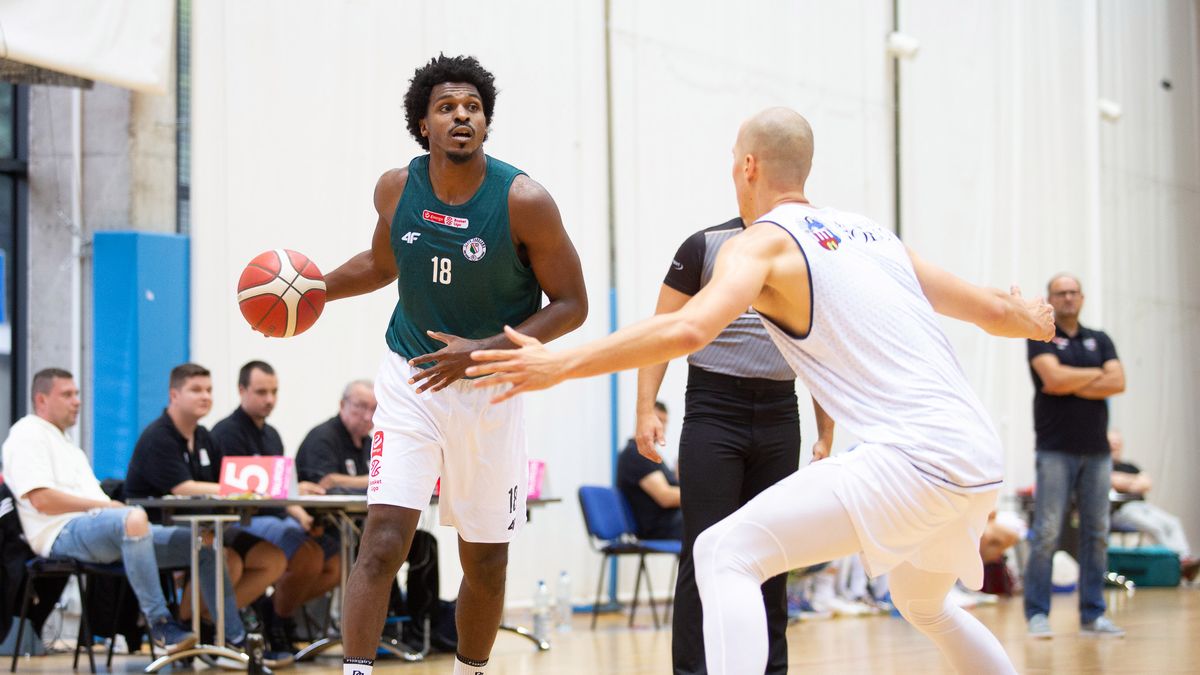 Materiały prasowe / Paweł Kołakowski / Na zdjęciu: Raymond Cowels