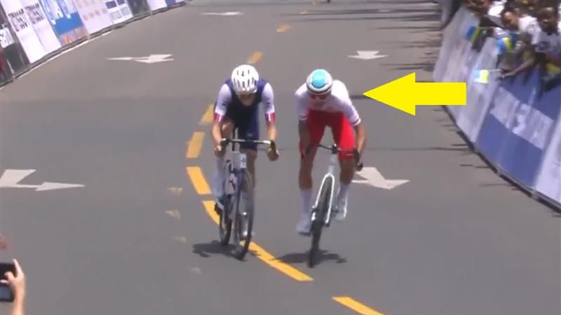 Twitter / Eurosport / Na zdjęciu: Jan Jackowiak w walce o medal.