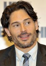 Joe Manganiello też się rozbiera