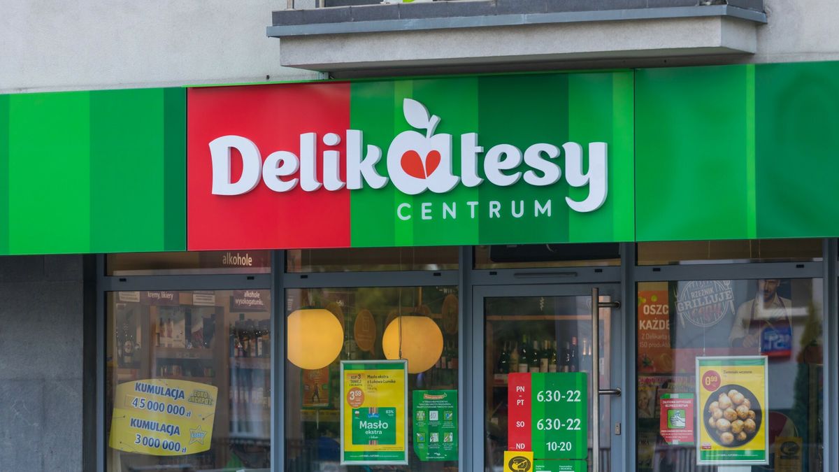 100 placówek Delikatesów Centrum będzie działać w niedzielę