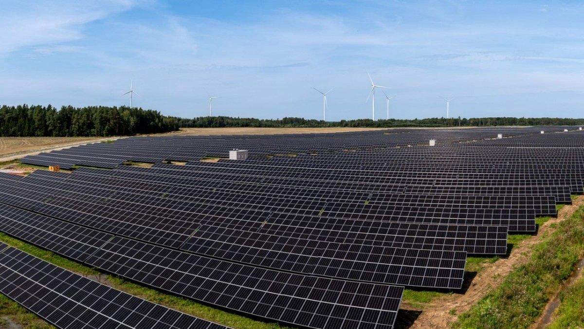 Czysta energia zasili rafinerię Orlenu w Możejkach. Nowa farma