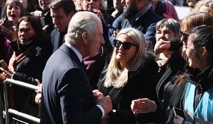 Nowy król wszystkich zaskoczył. Razem z synem