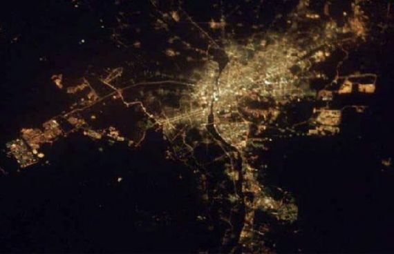 20 miast widzianych nocą z kosmosu 9