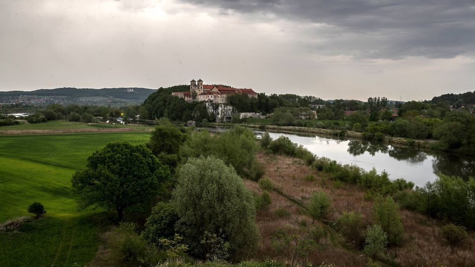 Warszawa. W czwartek w kraju będzie zachmurzenie umiarkowane i duże