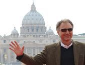 Dan Brown chciałby spotkać się z papieżem