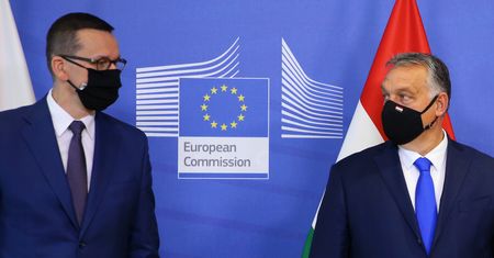 Zgoda europosłów na budżet. Ale co z Polską i Węgrami?